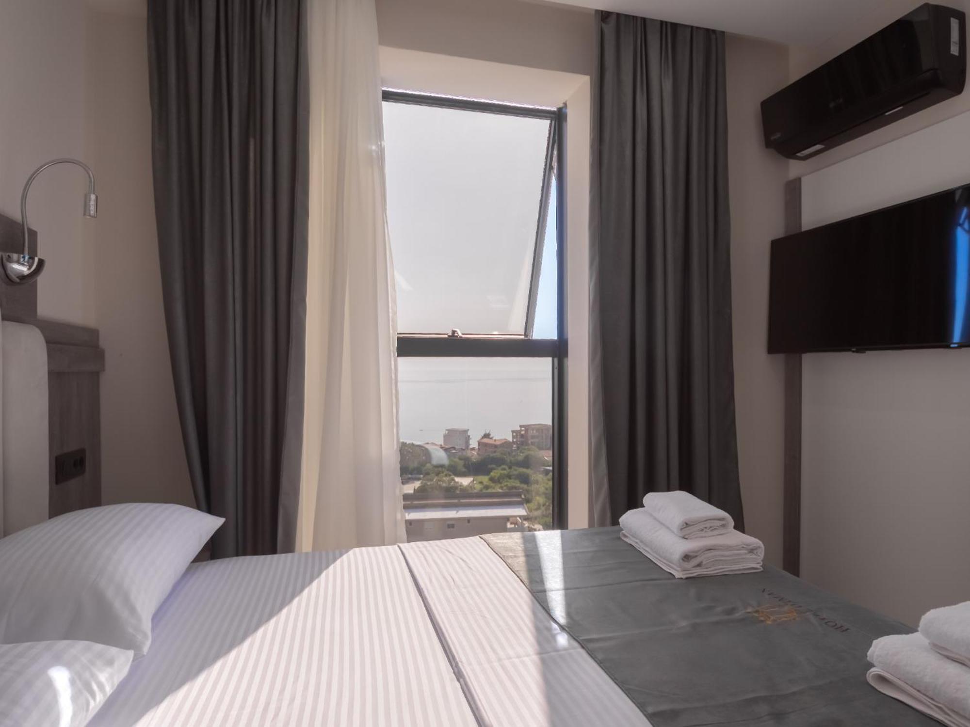 Hotel Diman 多布拉沃达 外观 照片